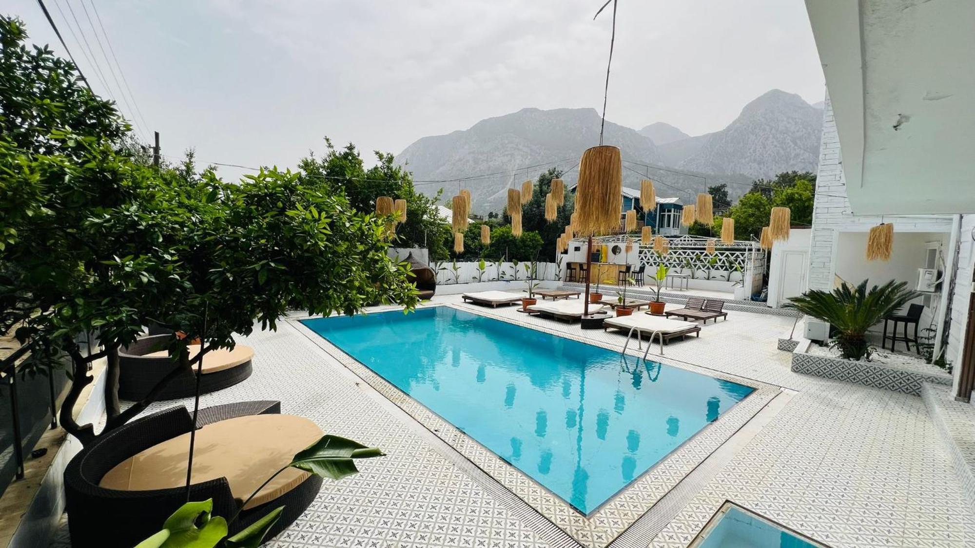 Gueler Butik Hotel Antalya Exteriör bild